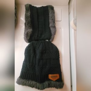 Sherpa lined toboggan and face/neck cover